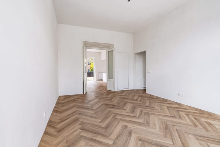 Appartement te koop: Stationsplein 7B1, Breda