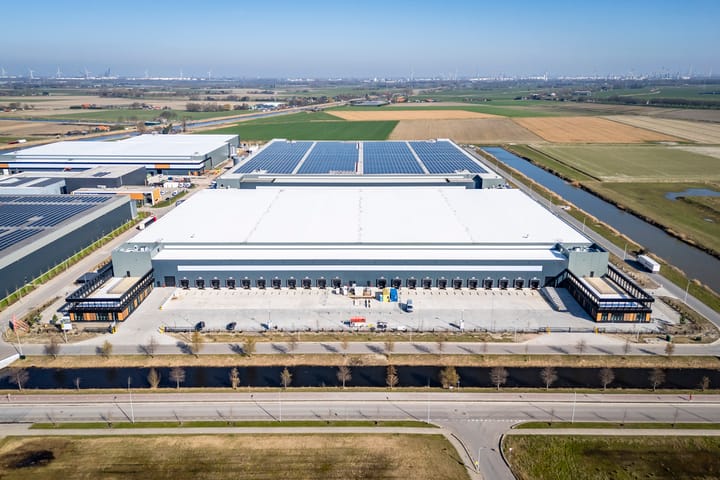Voltaweg 3-5, Hellevoetsluis