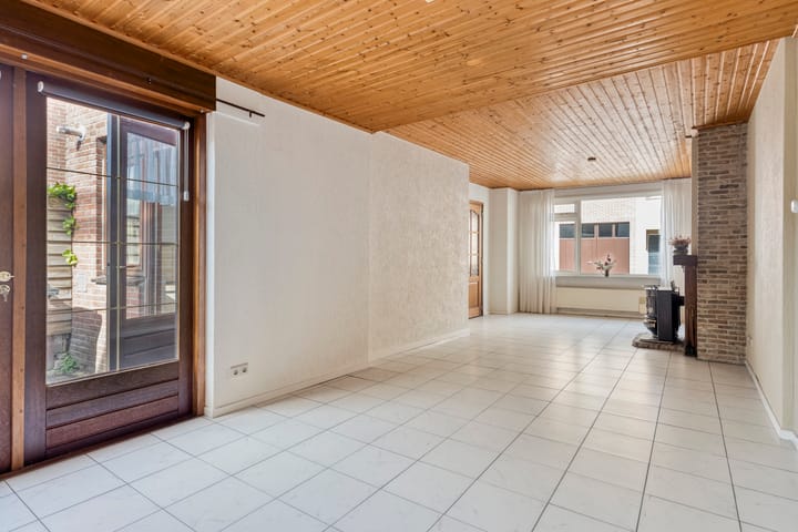 Tussenwoning te koop: Weststraat 51, Axel