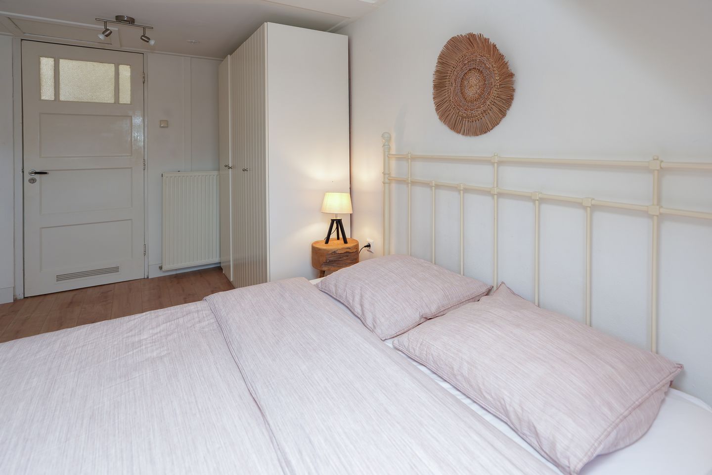 Photo 20 of Ziekerstraat 120-B