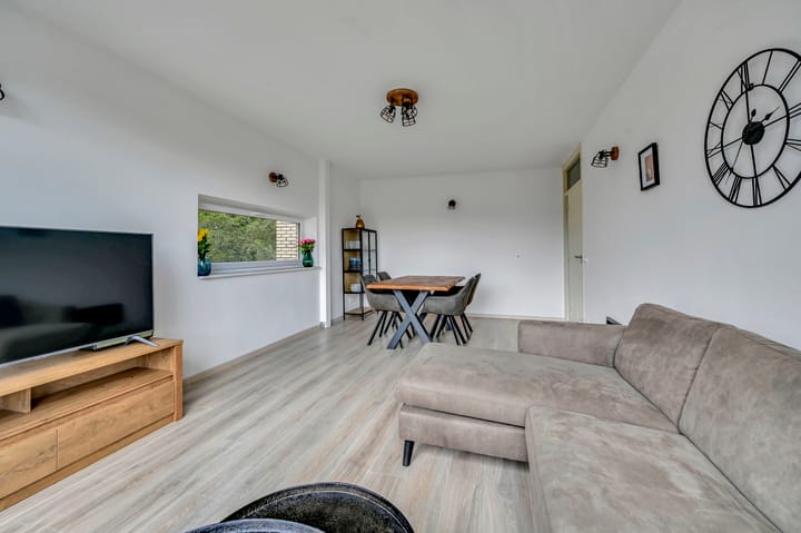 Appartement te koop: Schout Van Eijklaan 5, Leidschendam