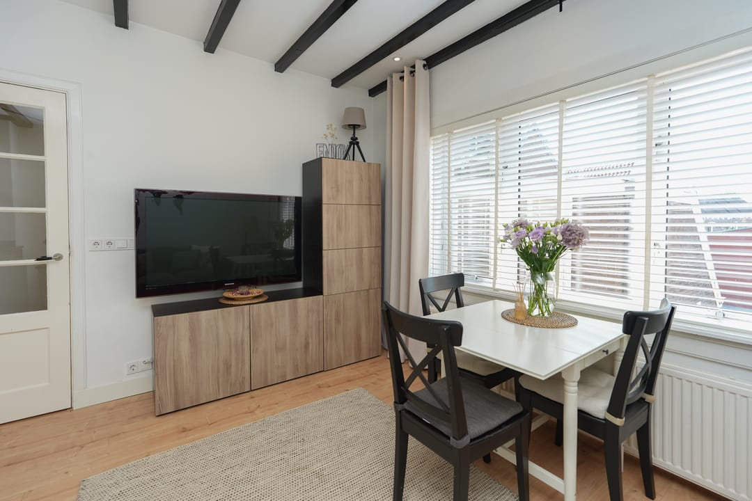 Photo 11 of Ziekerstraat 120-B