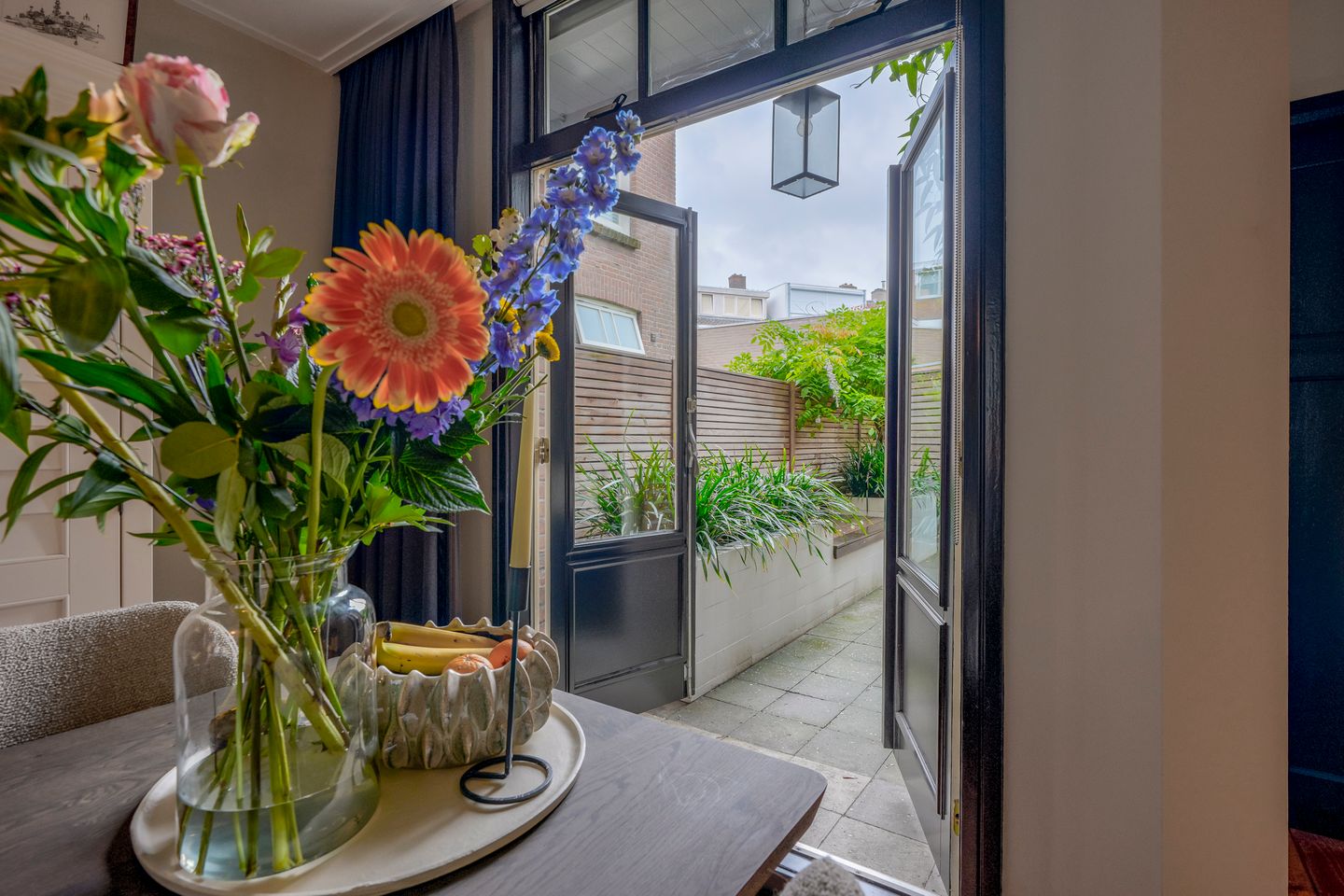Photo 40 of Busken Huetstraat 24