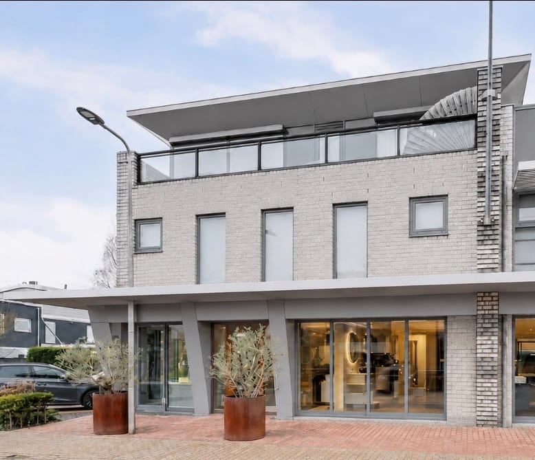 Bekijk foto 1 van Edisonstraat 12