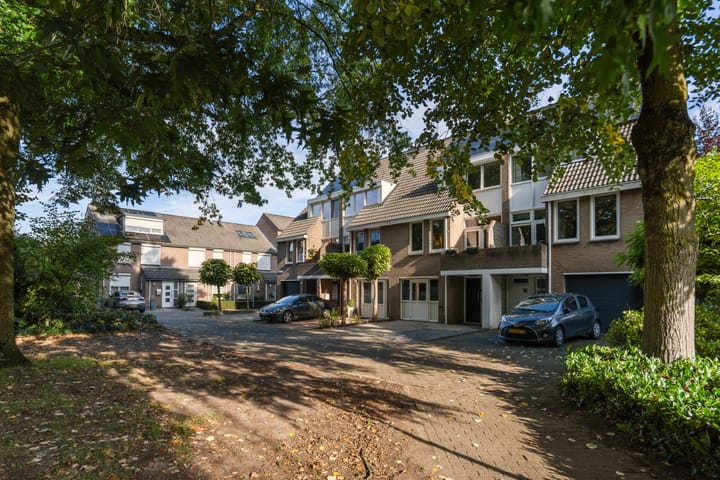 Tussenwoning te koop: Nieuwenbroek 14, Weert