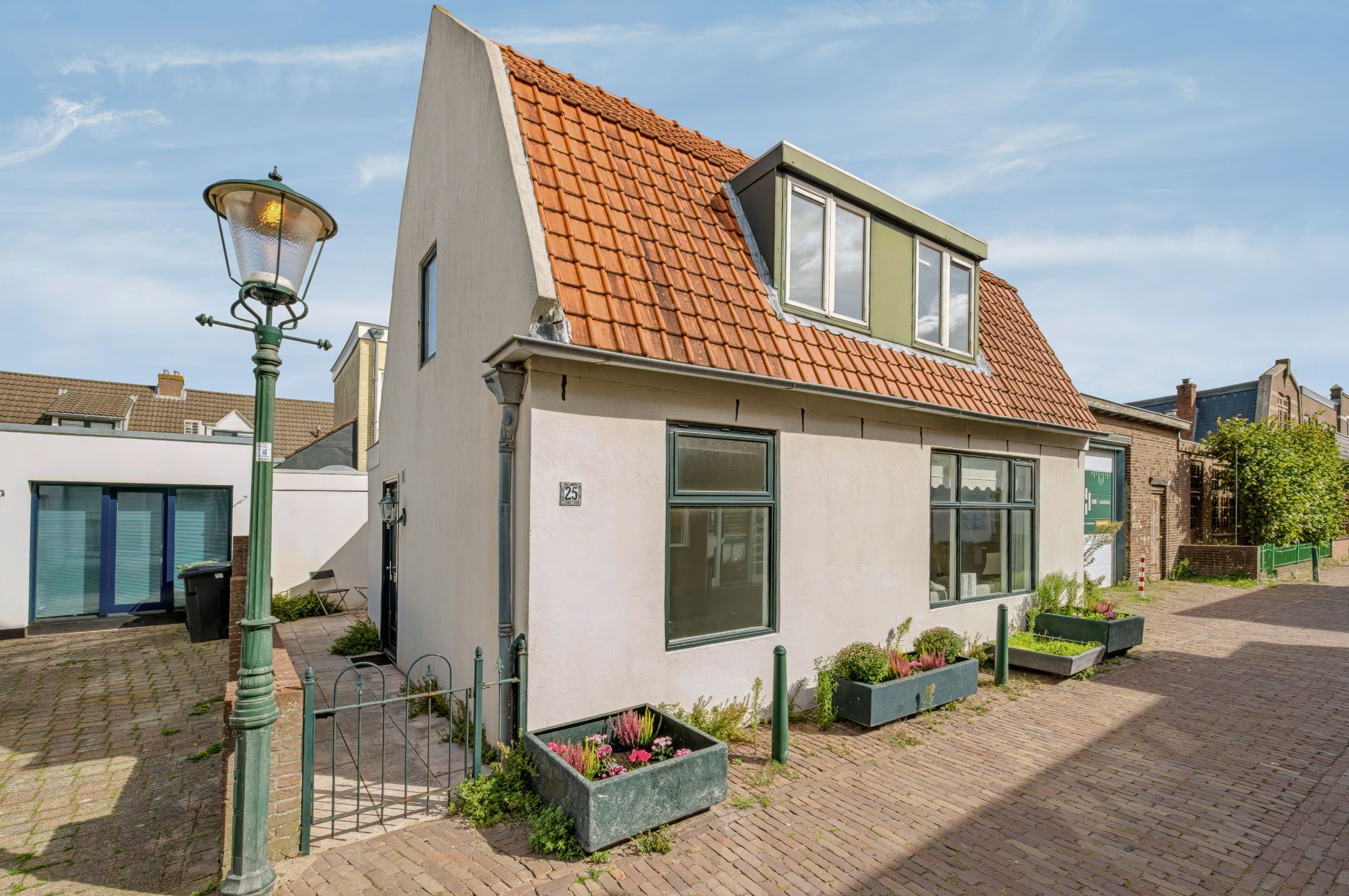 Diaconiehuisstraat 25 