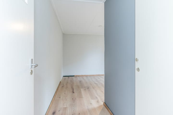 Tussenwoning te koop: Lemmender 110, Brunssum