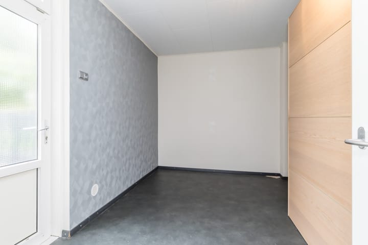 Tussenwoning te koop: Lemmender 110, Brunssum