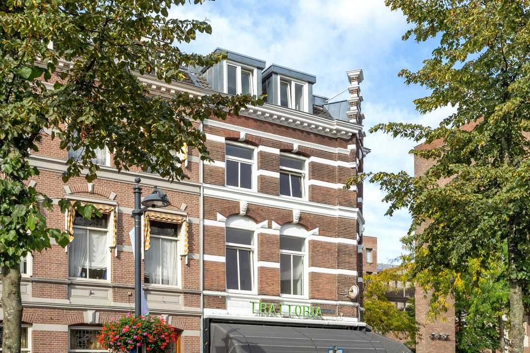 Foto 1 van Stationsplein 7-C1