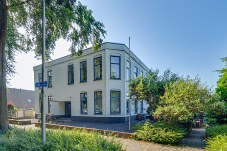 View photos