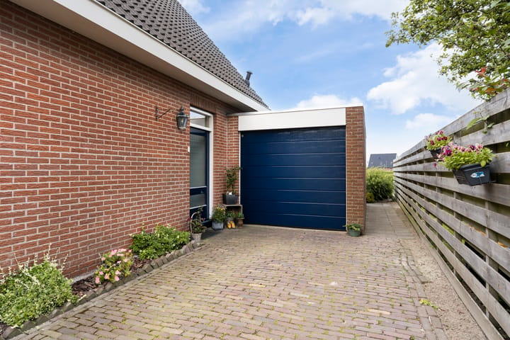 Vrijstaande woning te koop: Ekersein 6, Hijum