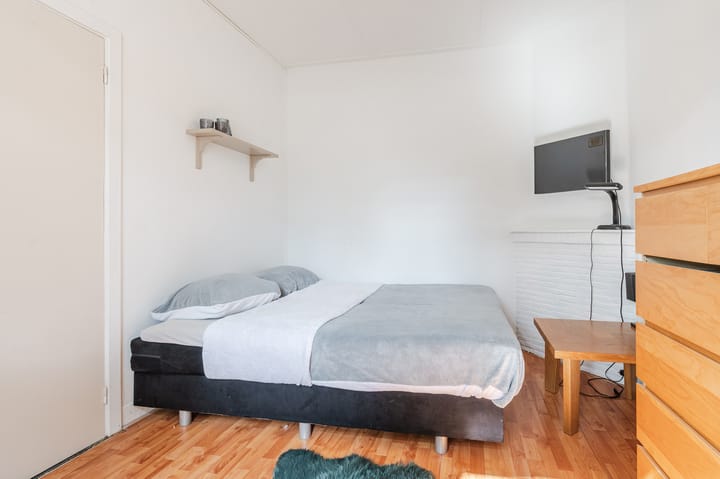 Twee-onder-één-kap te koop: Leenderweg 107, Valkenswaard