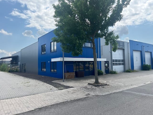 Aziëlaan 32, Vroomshoop