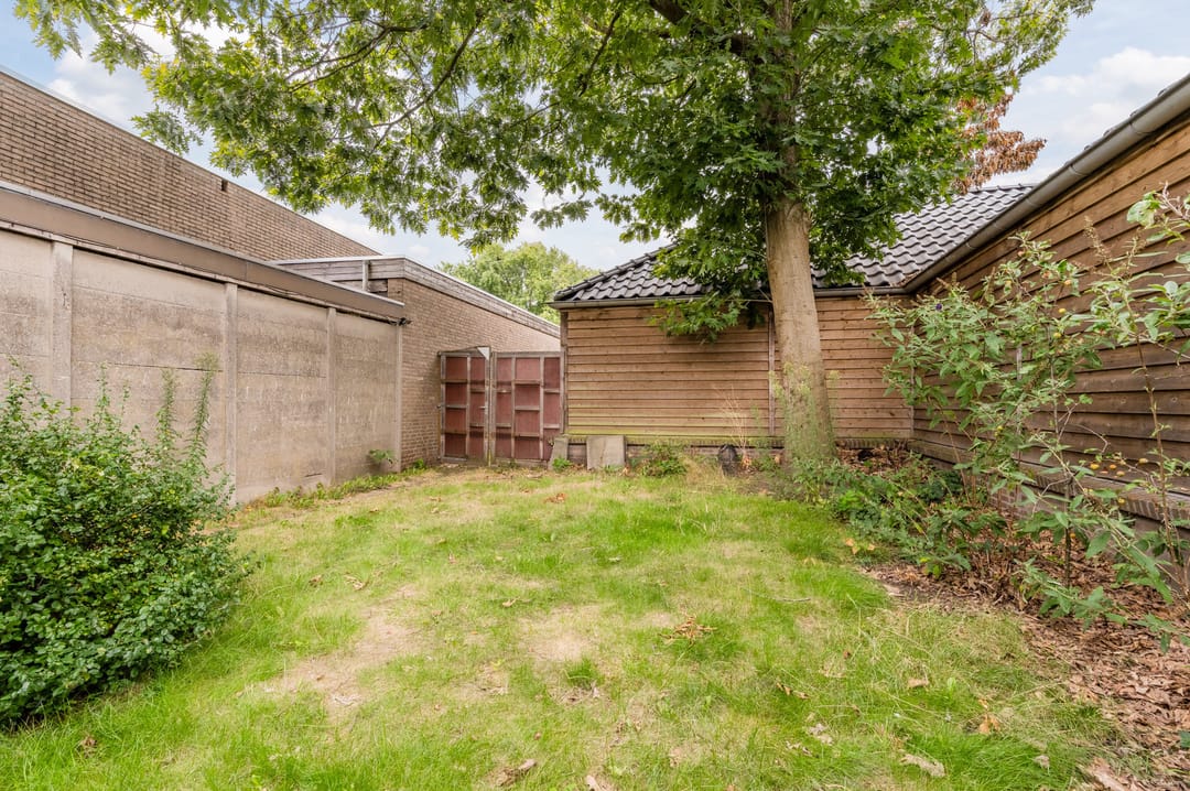 Photo 62 of Leenderweg 107
