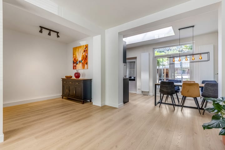 Tussenwoning te koop: Willem Marislaan 22, Ede