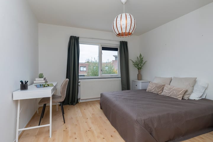 Tussenwoning te koop: Rieteiland 20, Rijswijk (Zh)