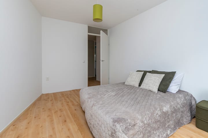 Tussenwoning te koop: Rieteiland 20, Rijswijk (Zh)