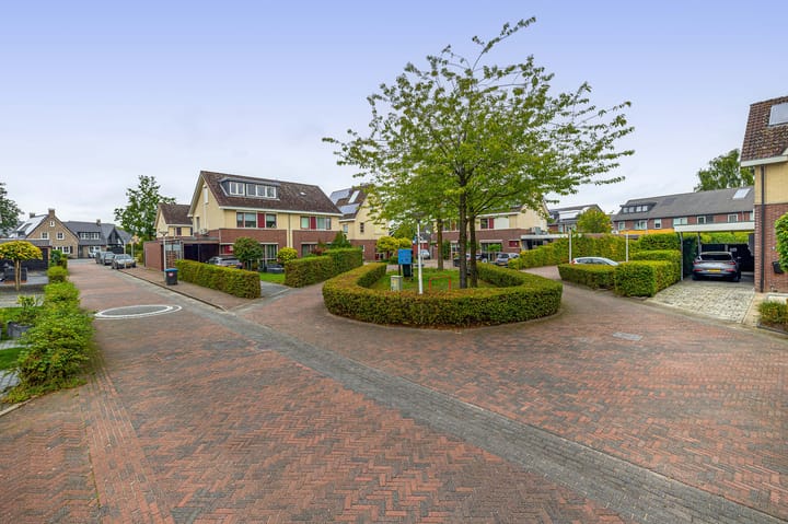Tussenwoning te koop: Rietven 21, Enschede