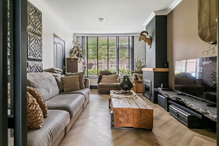Tussenwoning te koop: Vinkenstraatje 22, Tiel