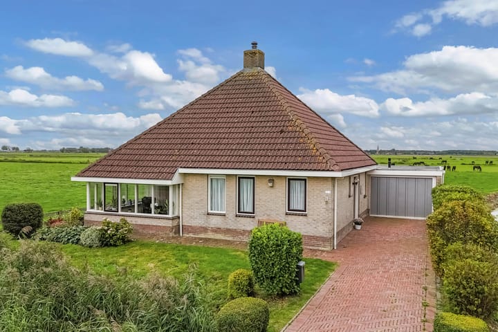 Vrijstaande woning te koop: Middelzeedijk 12B, Hartwerd