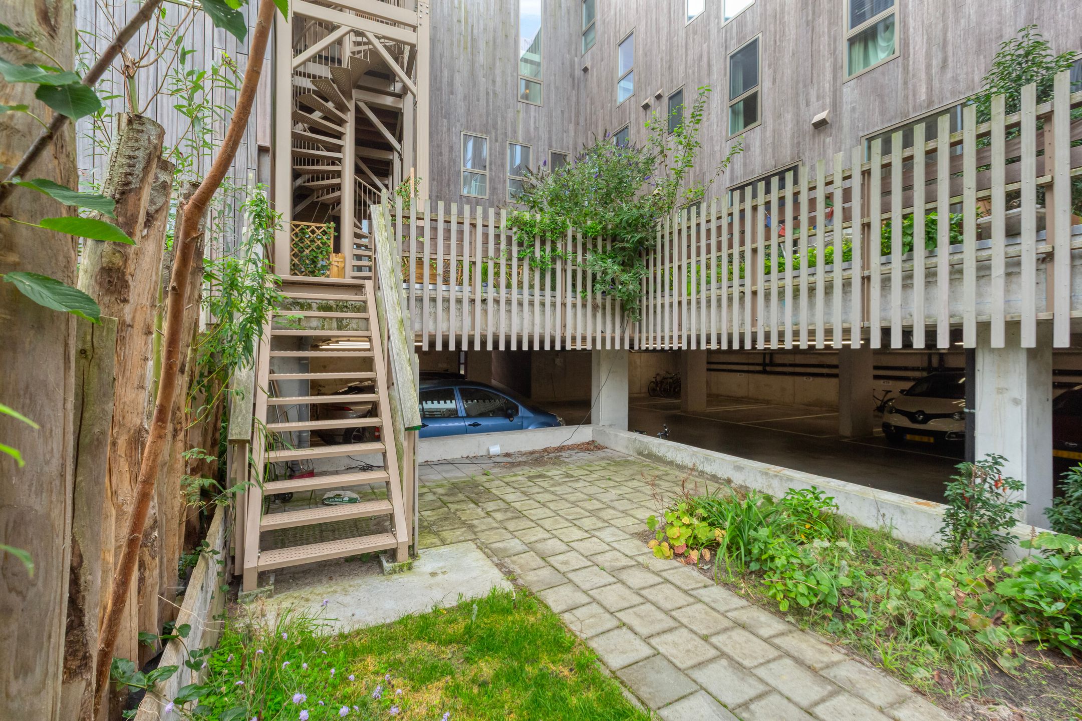 Photo 51 of Nydia Ecurystraat 3