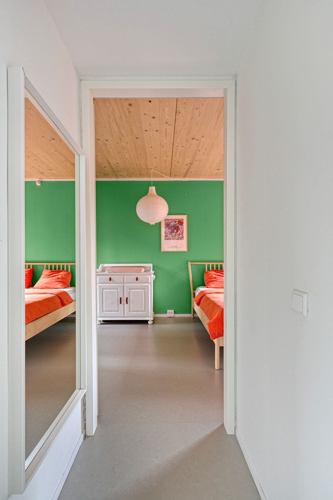 Photo 23 of Nydia Ecurystraat 3