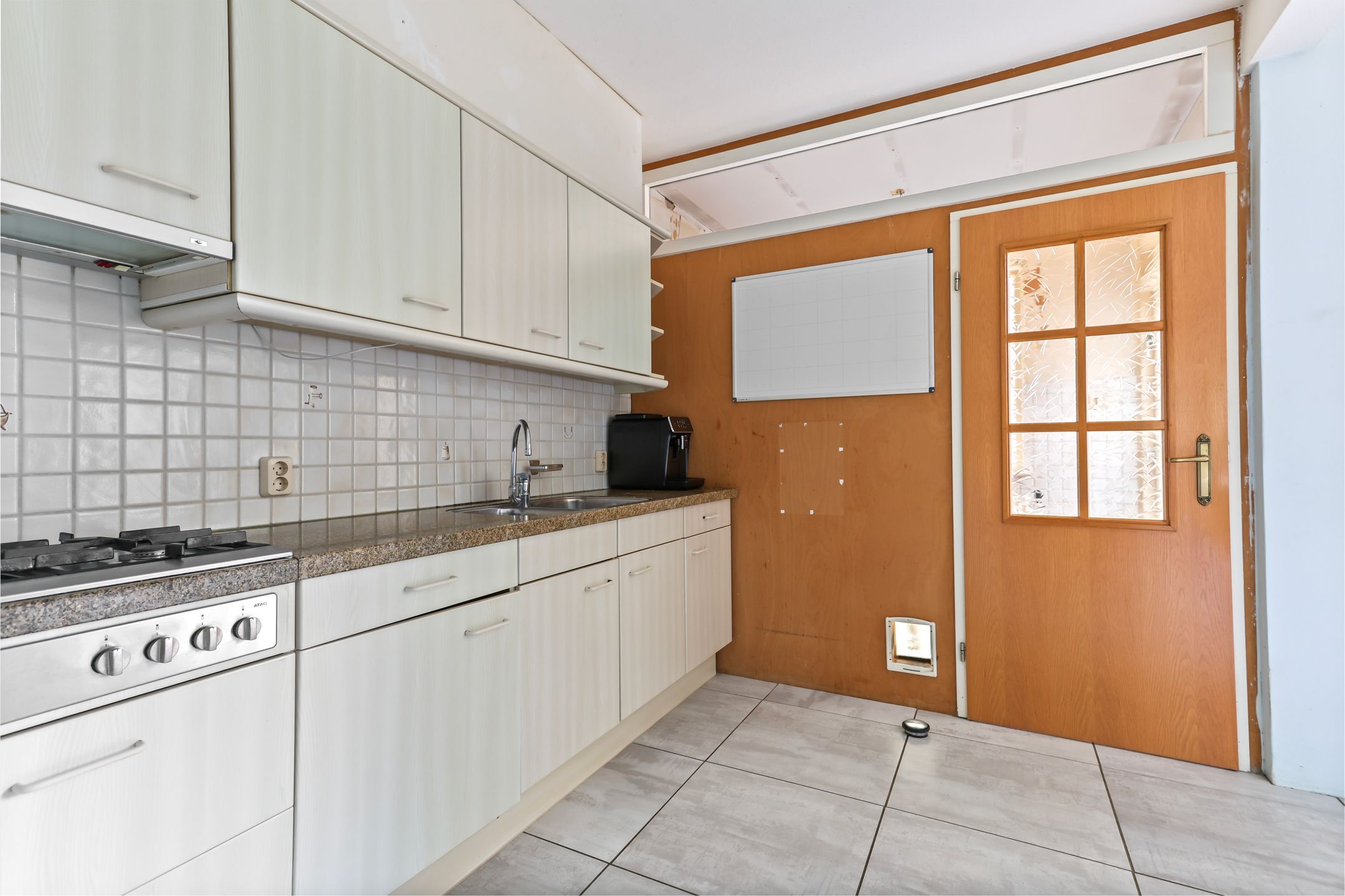 Photo 12 of Schimmelstraat 10
