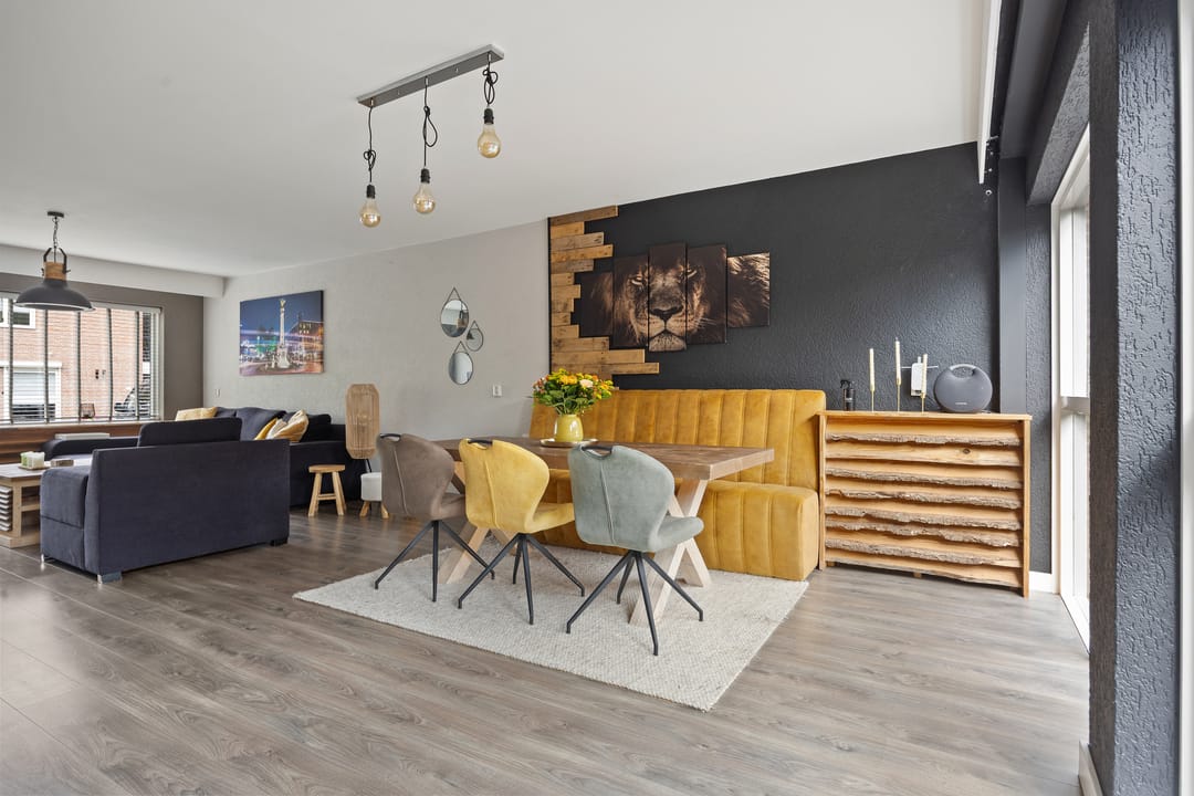 Photo 11 of Sweelinckstraat 103