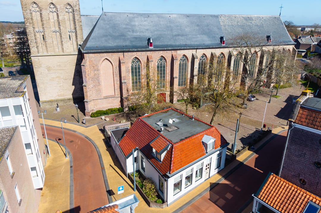 Foto 47 van Neerwoldstraat 2