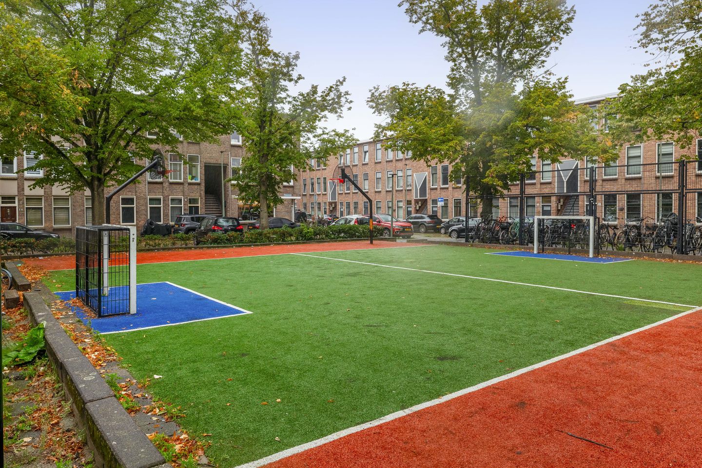 Photo 40 of Tollensstraat 64