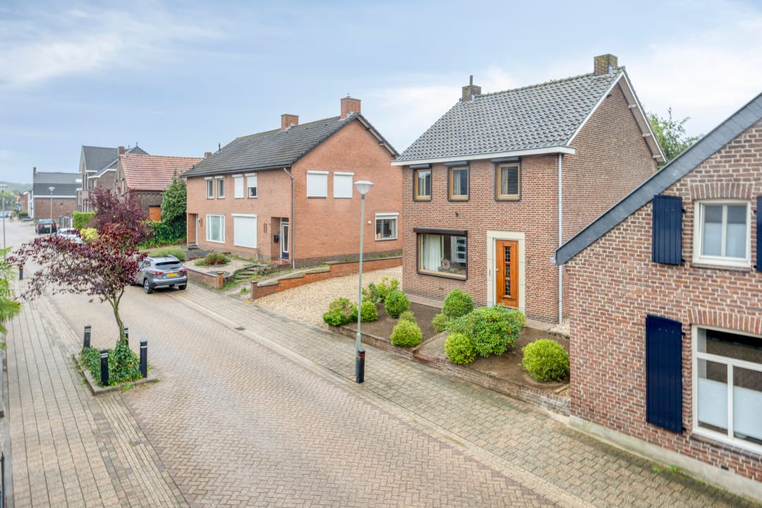 Photo 58 of Kroppestraat 10