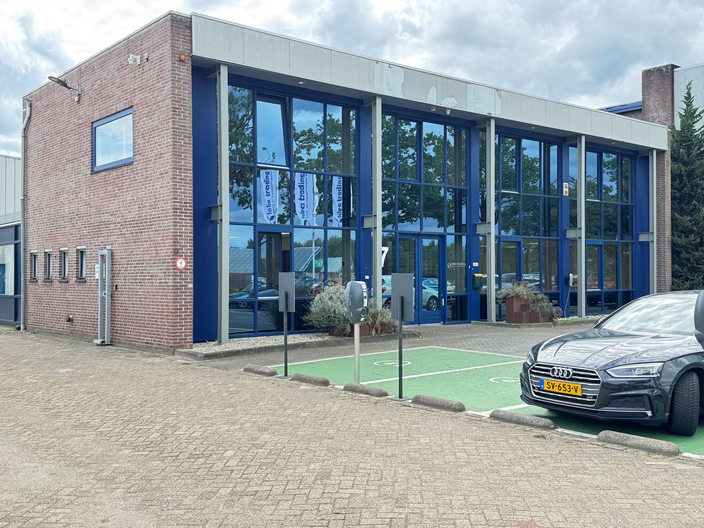 View photo 4 of Industrieweg 7