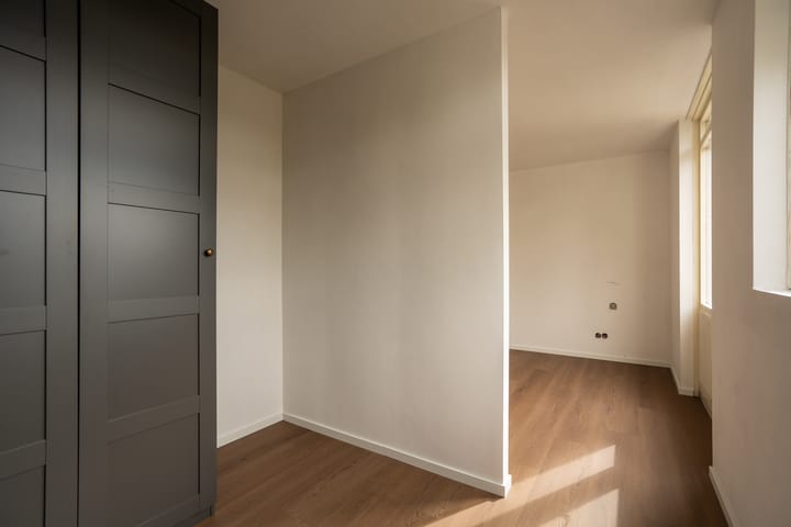 Tussenwoning te koop: Narva 4, Leerdam
