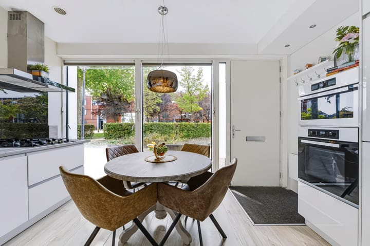 Tussenwoning te koop: Prinses Maximastraat 3, Nieuwegein