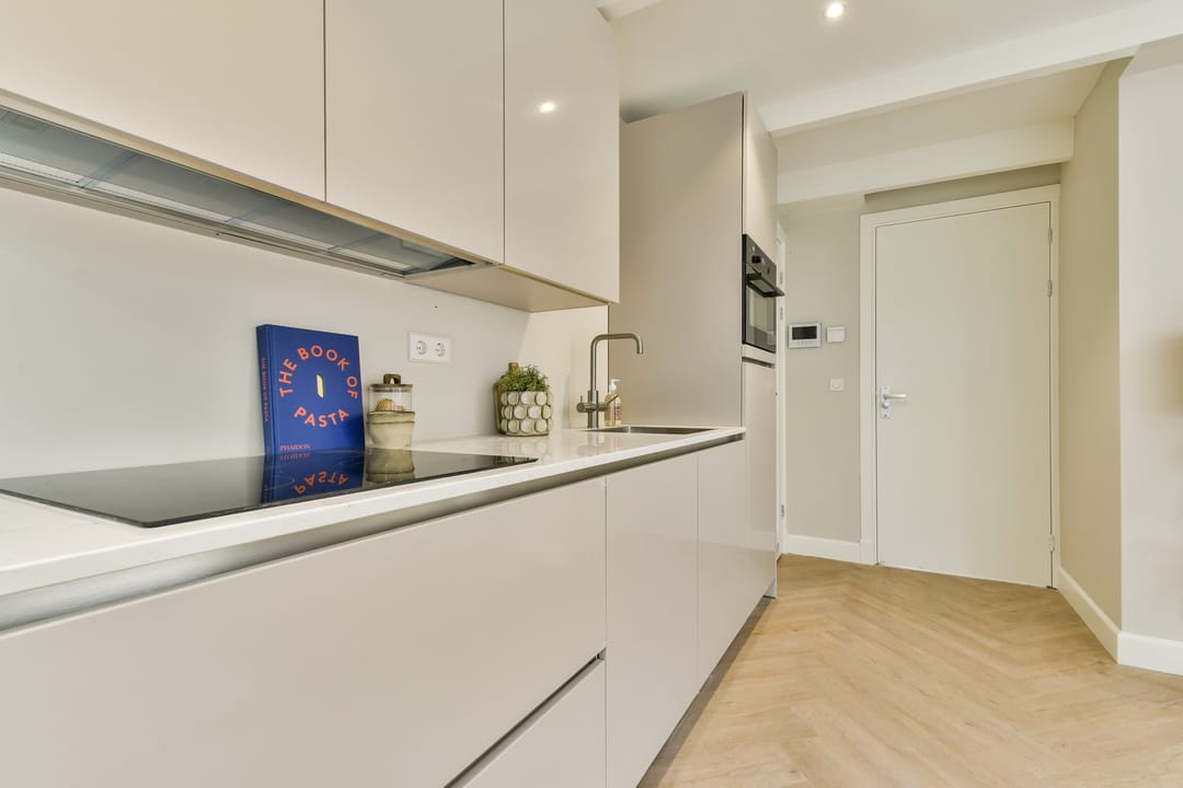 Photo 7 of Albert Cuypstraat 258-4A