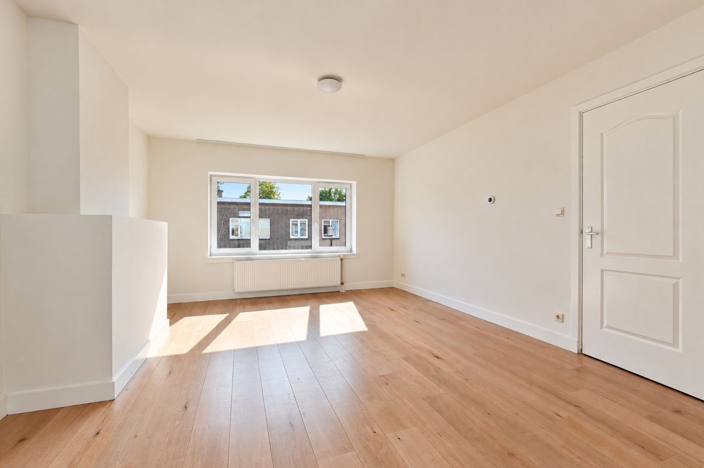 Photo 5 of Van Elburgstraat 25