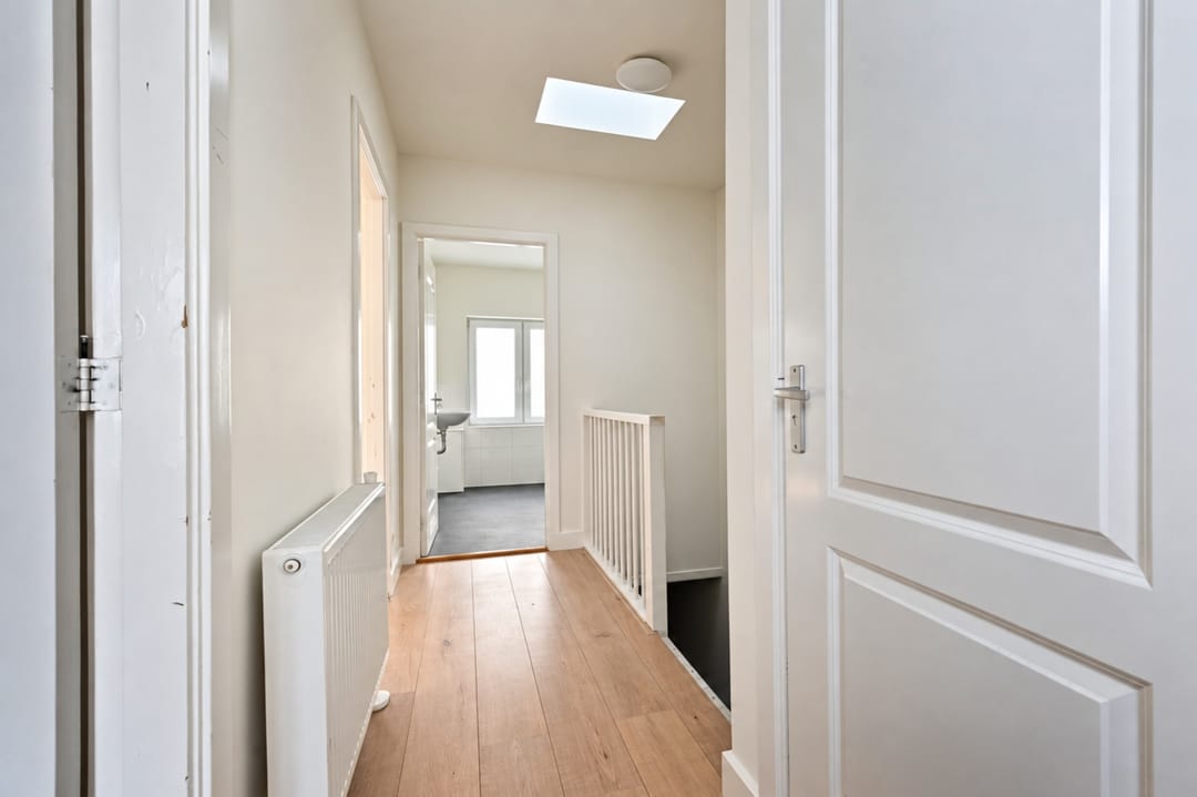 Photo 11 of Van Elburgstraat 25
