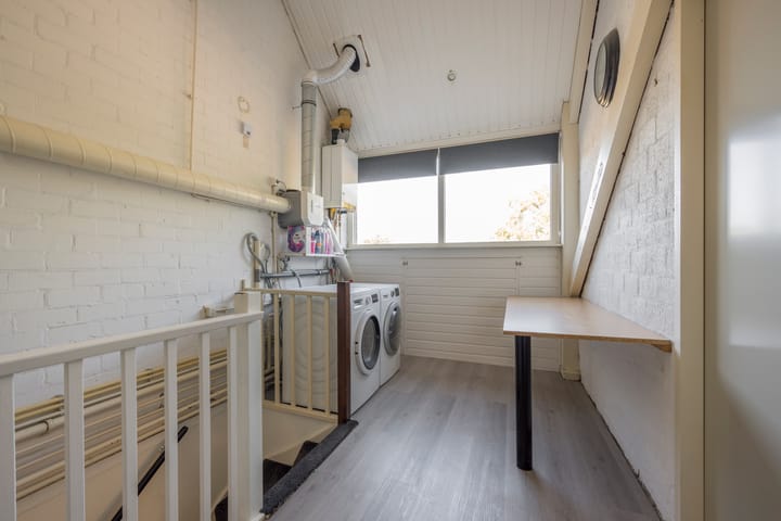 Tussenwoning te koop: Wouter Blomstraat 44, Nijkerkerveen