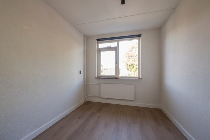 Tussenwoning te koop: Wouter Blomstraat 44, Nijkerkerveen