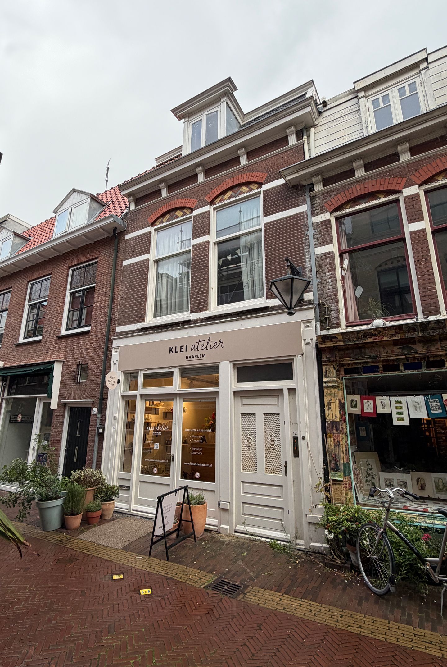 View photo 2 of Schagchelstraat 12-A