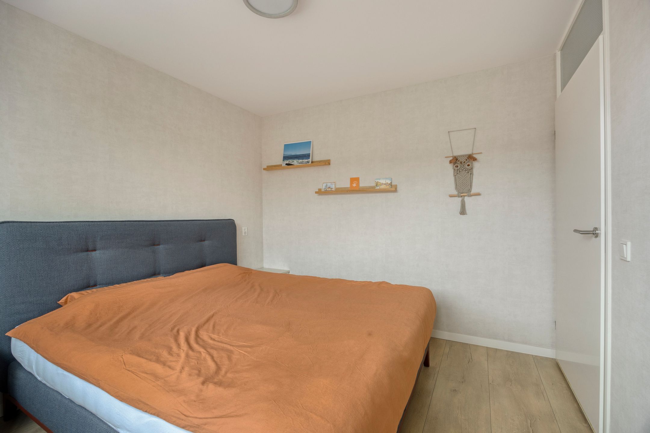 Photo 12 of Nat King Colestraat 11