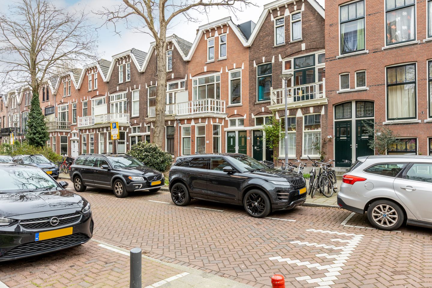 Photo 29 of Hondiusstraat 70-A