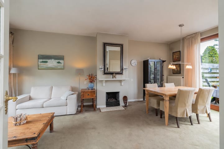Tussenwoning te koop: Tulpenlaan 40, Bennebroek