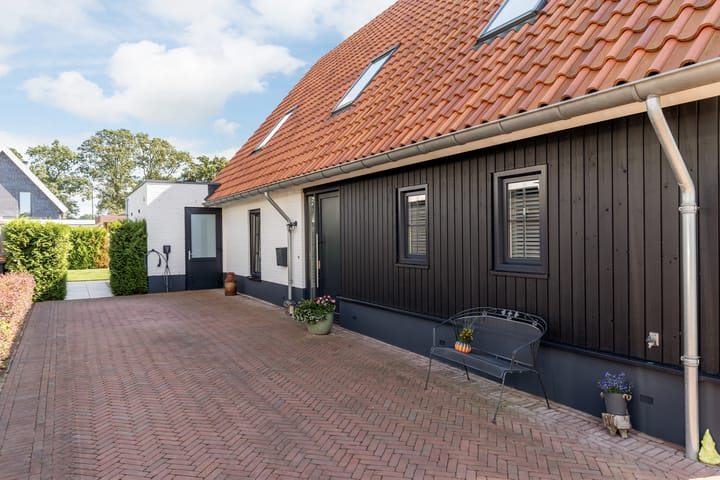 Vrijstaande woning te koop: Beethovenlaan 26, Raalte