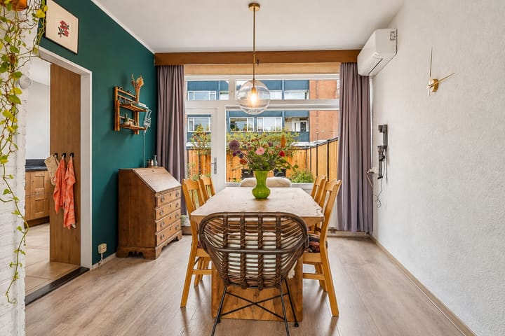 Tussenwoning te koop: Jasmijnstraat 6, Nijmegen