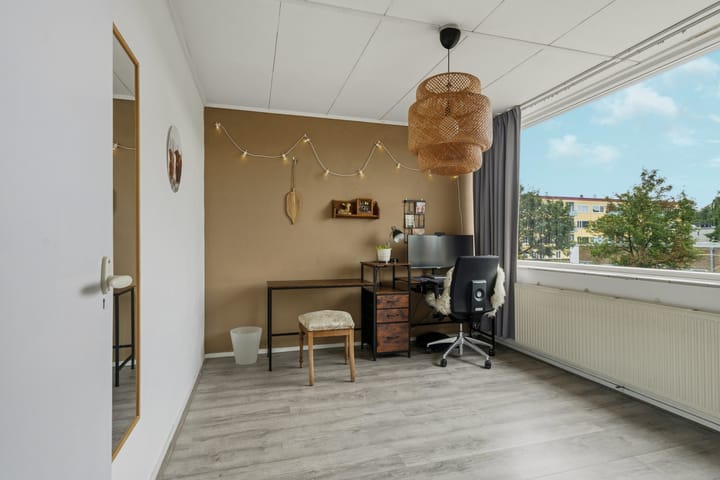 Tussenwoning te koop: Jasmijnstraat 6, Nijmegen