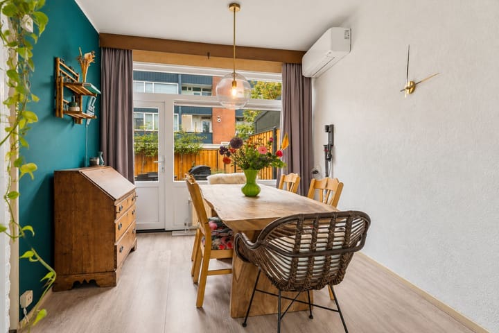 Tussenwoning te koop: Jasmijnstraat 6, Nijmegen