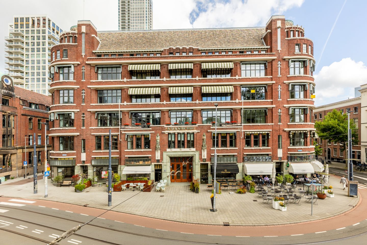 Photo 40 of Westplein 82