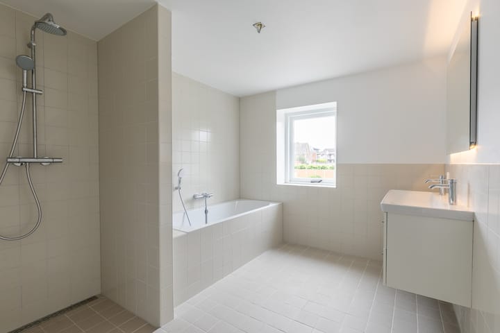 Hoekwoning te koop: Eemnesserweg 23A, Baarn