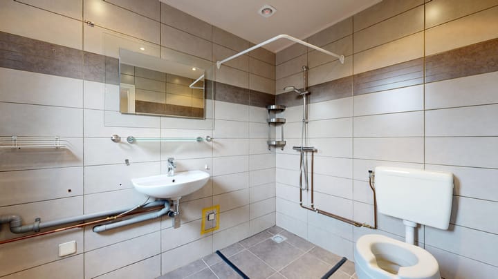 Tussenwoning te koop: Beneluxstraat 10, Landgraaf